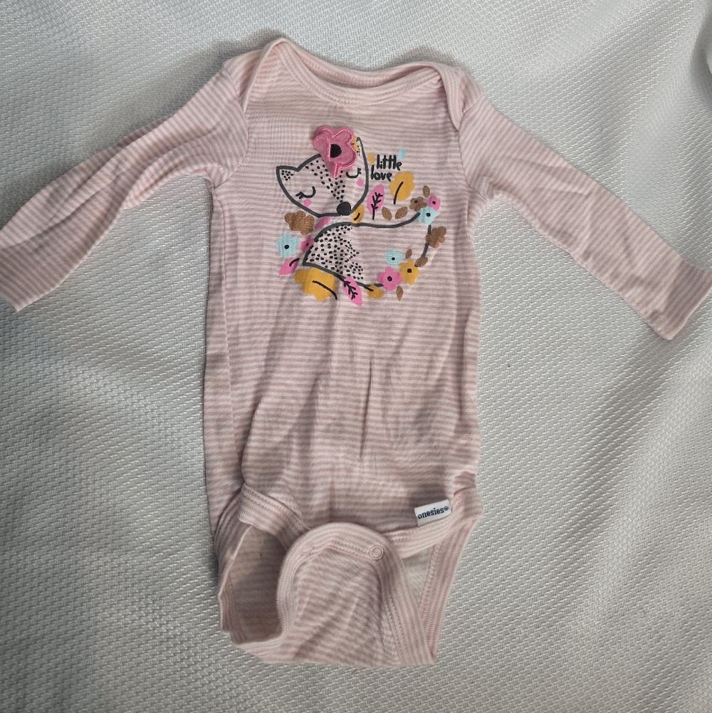🚨3/30% OFF🚨 Gerber Long Sleeve Onesie